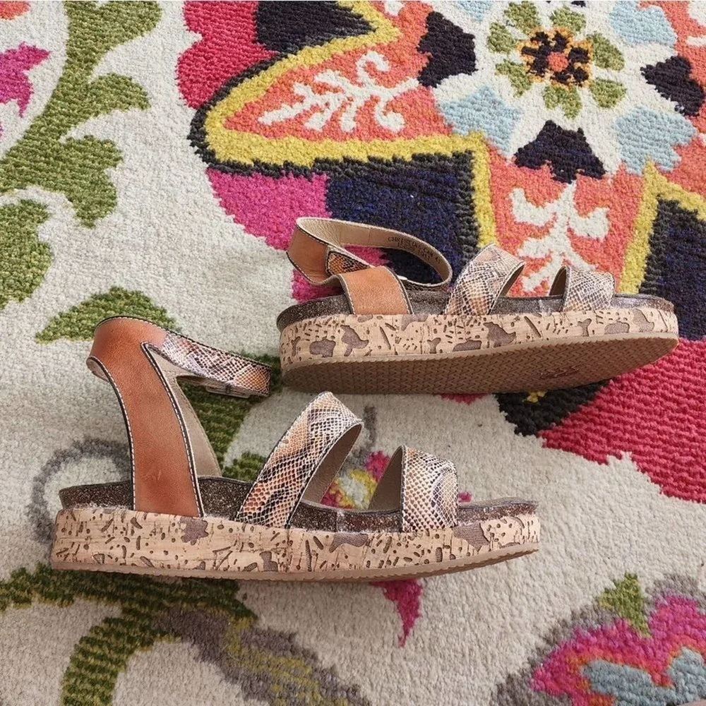 L'ARTISTE CHRISTINA ANKLE‎ STRAP SANDAL snakeskin size 41 new 10.5 US